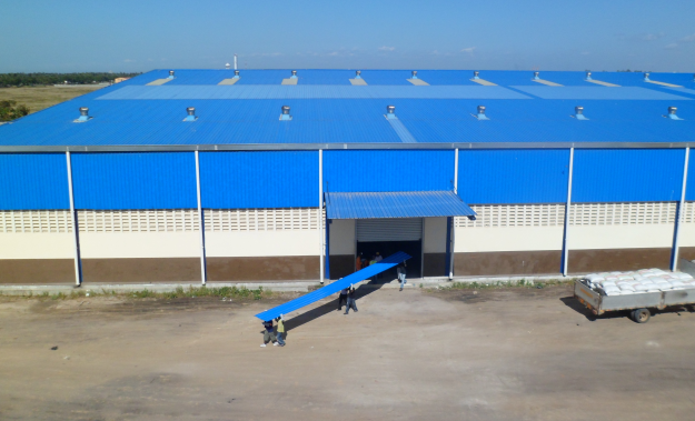  Mozambik acélszerkezetű raktárépületi műhely